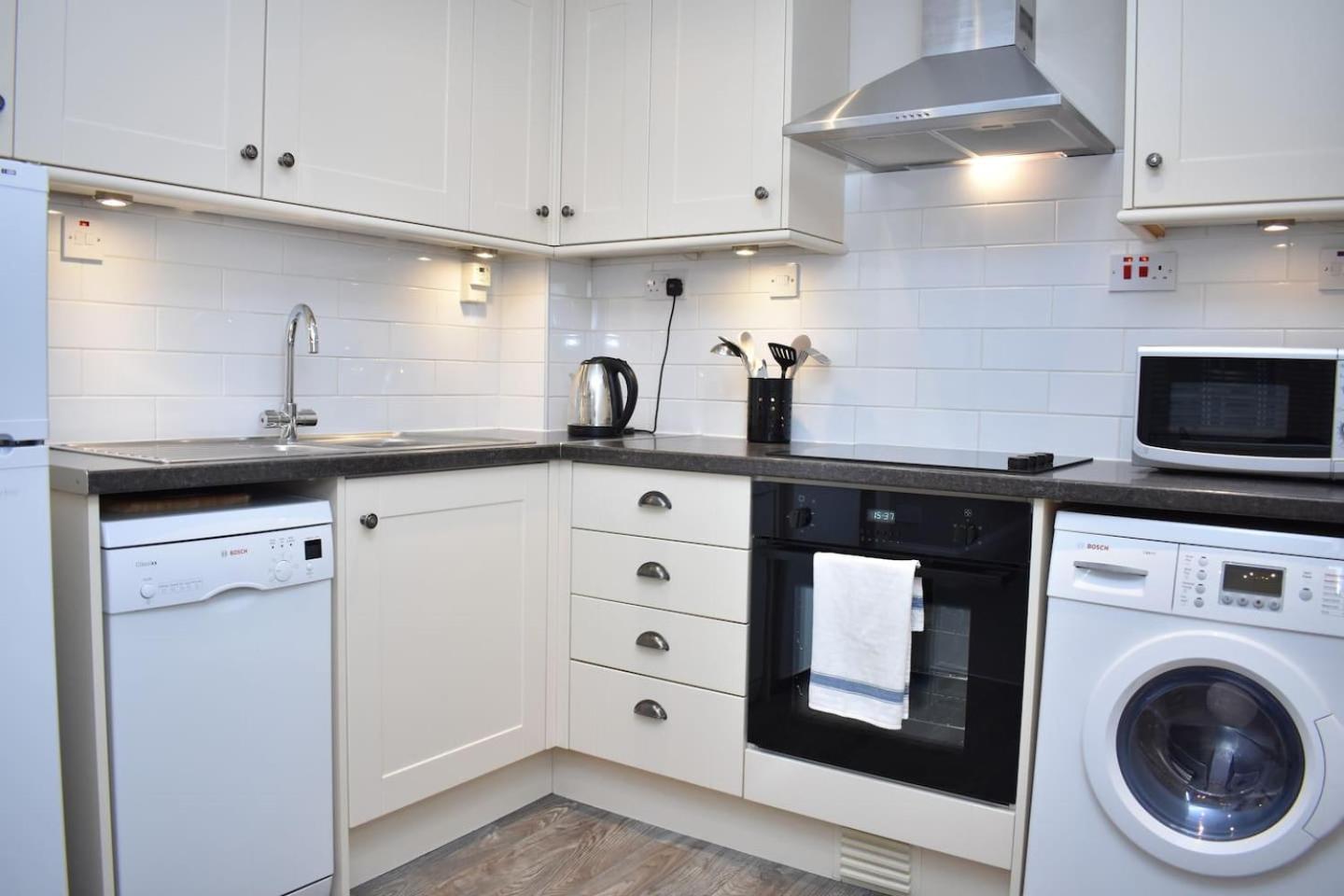 West Port - 2Br In The Heart Of The Old Town Just Off The Grassmarket Edimburgo Exterior foto