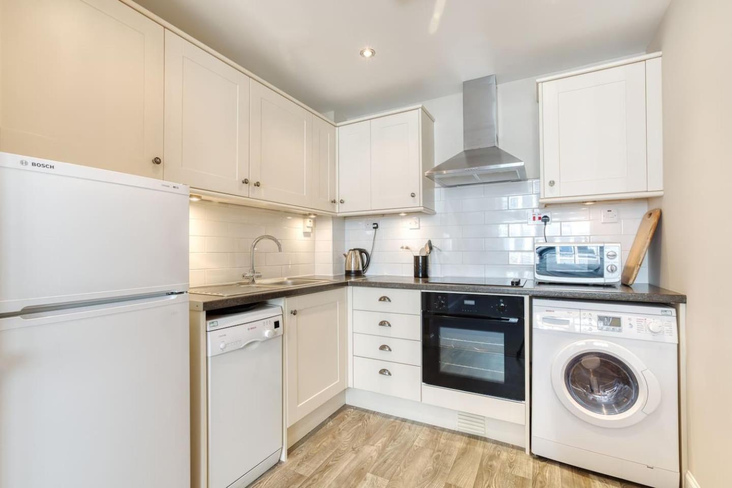 West Port - 2Br In The Heart Of The Old Town Just Off The Grassmarket Edimburgo Exterior foto