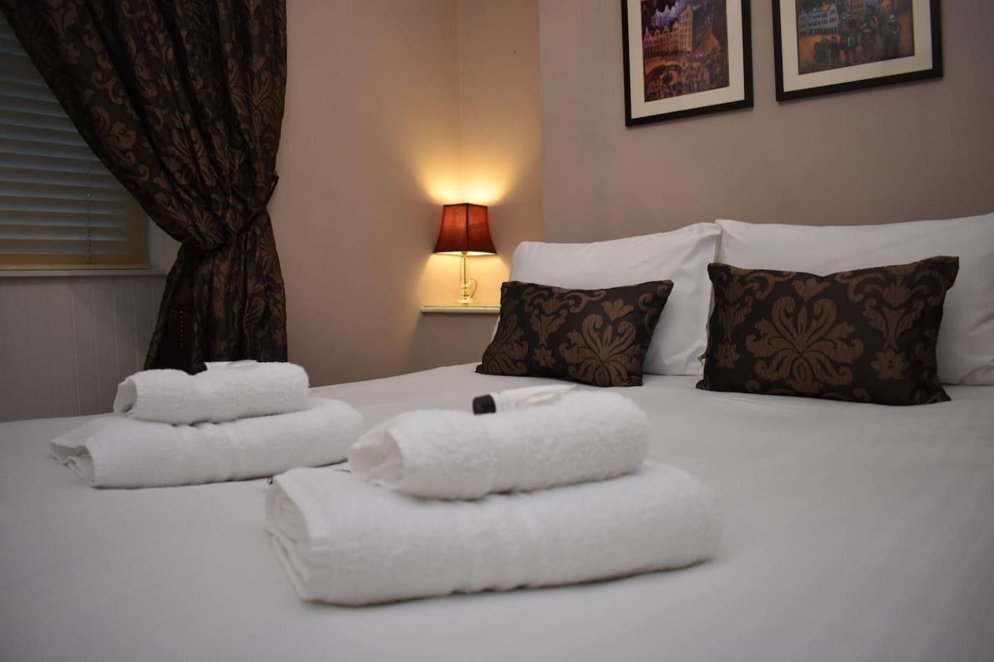 West Port - 2Br In The Heart Of The Old Town Just Off The Grassmarket Edimburgo Exterior foto